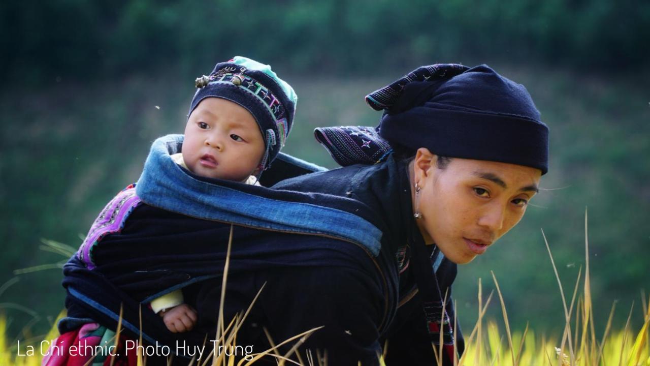 Huy Trung Homestay Bac Ha  Exteriör bild