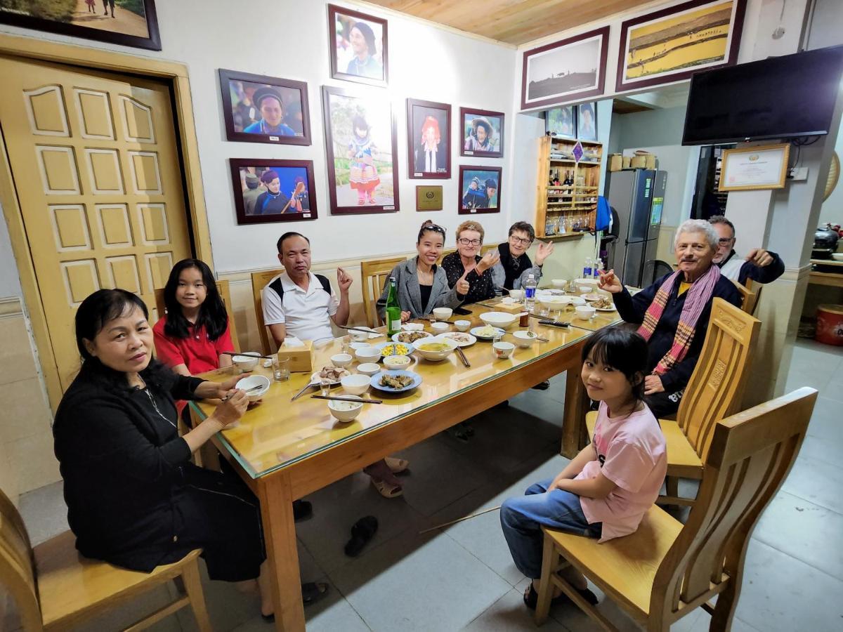 Huy Trung Homestay Bac Ha  Exteriör bild