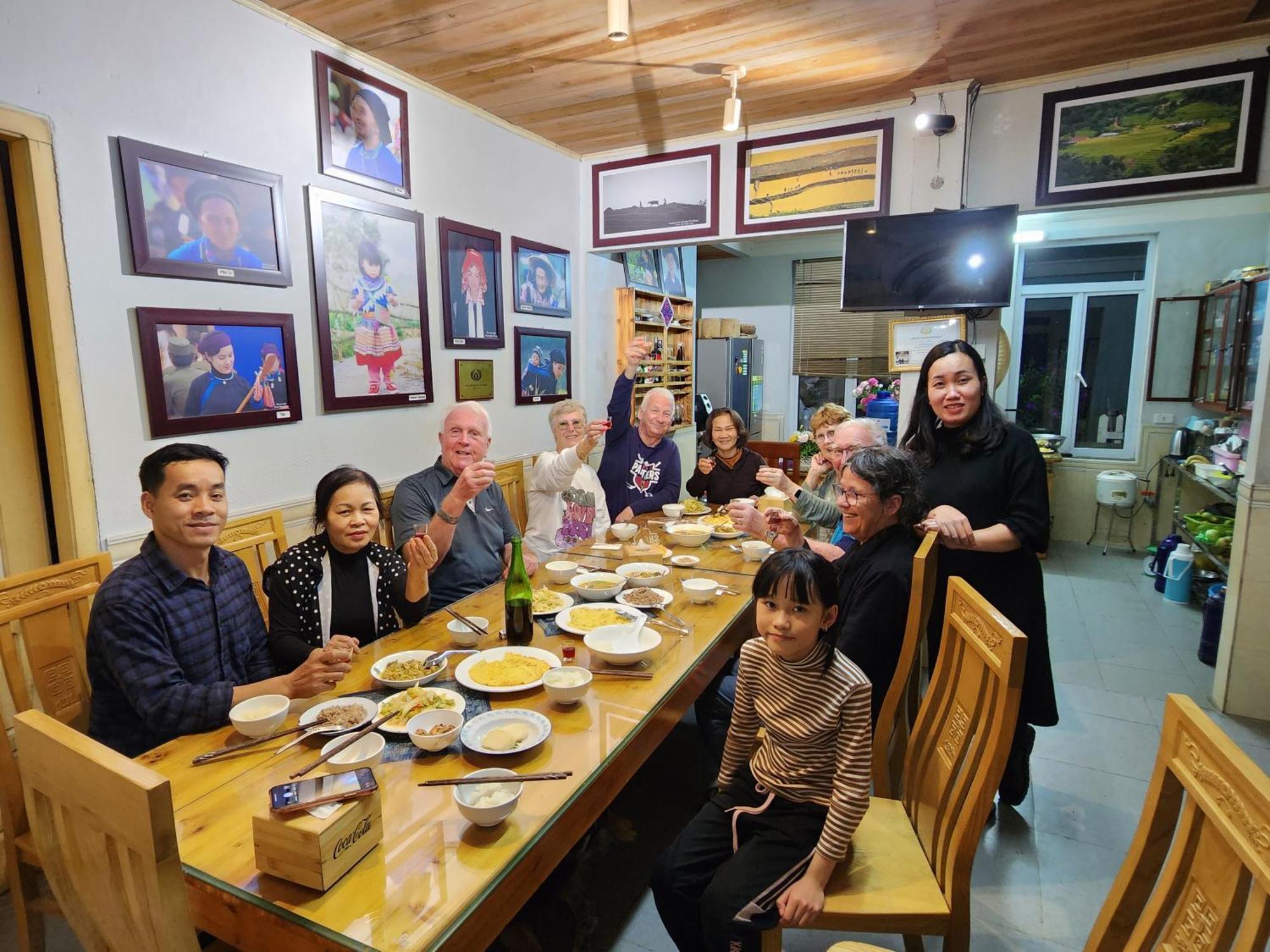 Huy Trung Homestay Bac Ha  Exteriör bild
