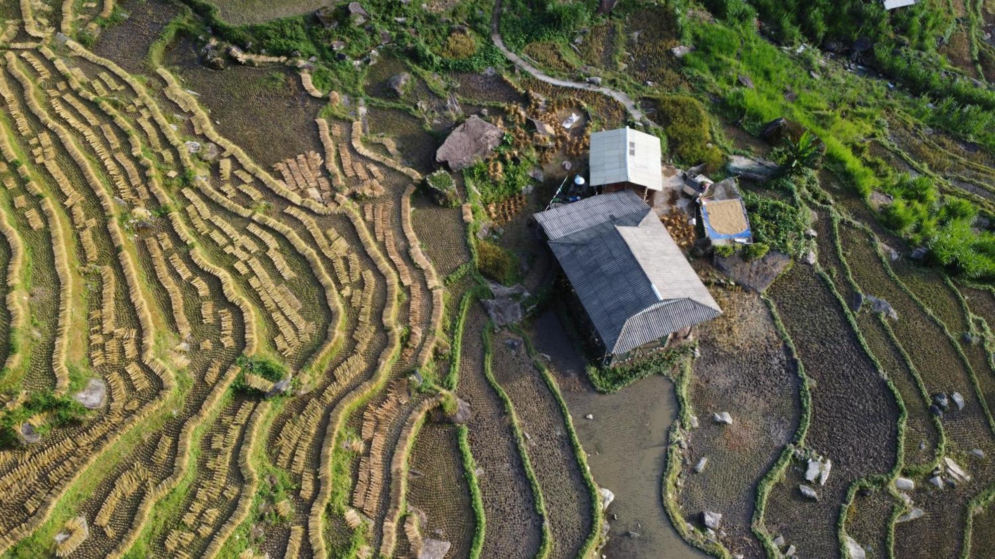 Huy Trung Homestay Bac Ha  Exteriör bild