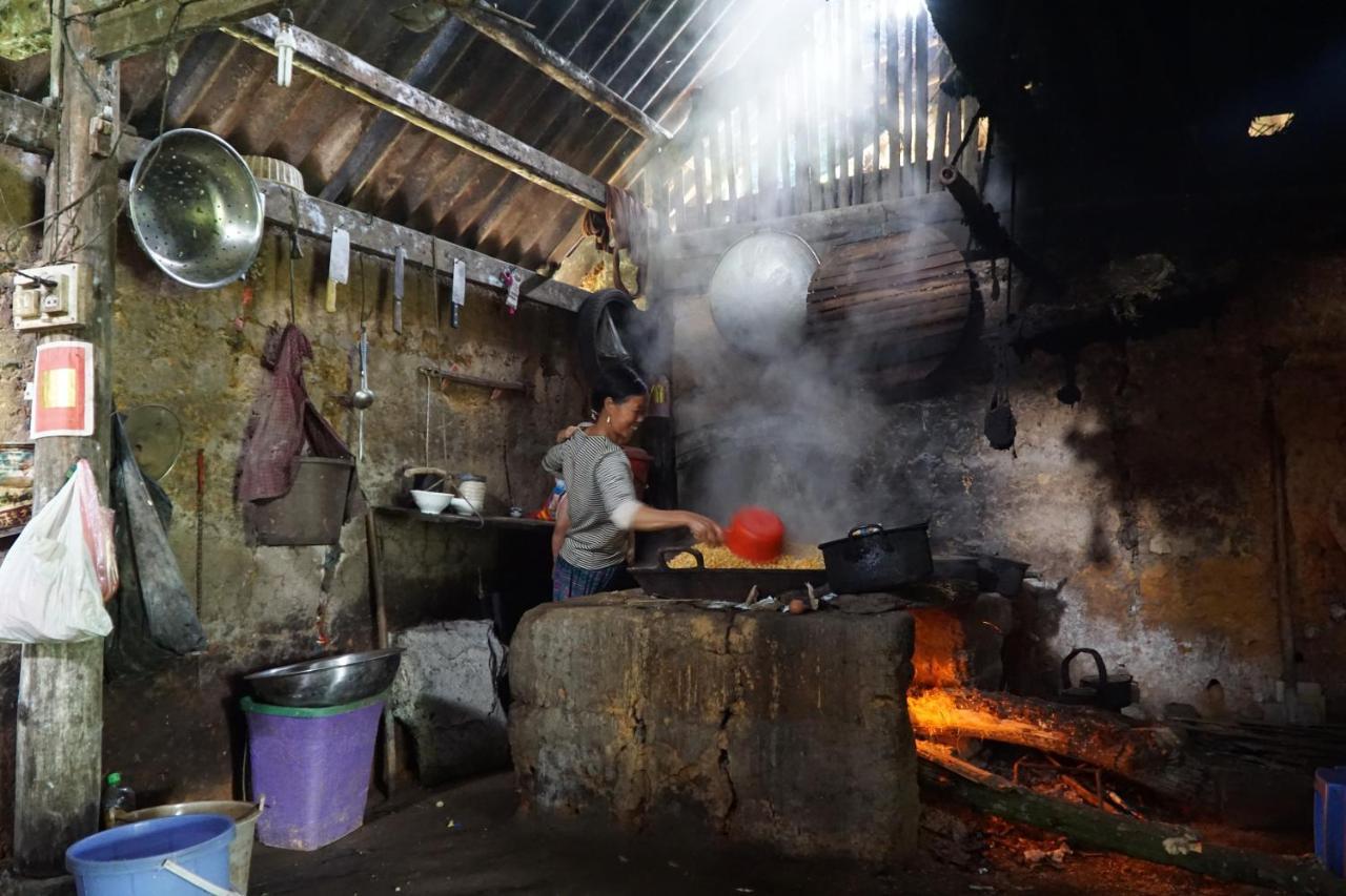 Huy Trung Homestay Bac Ha  Exteriör bild