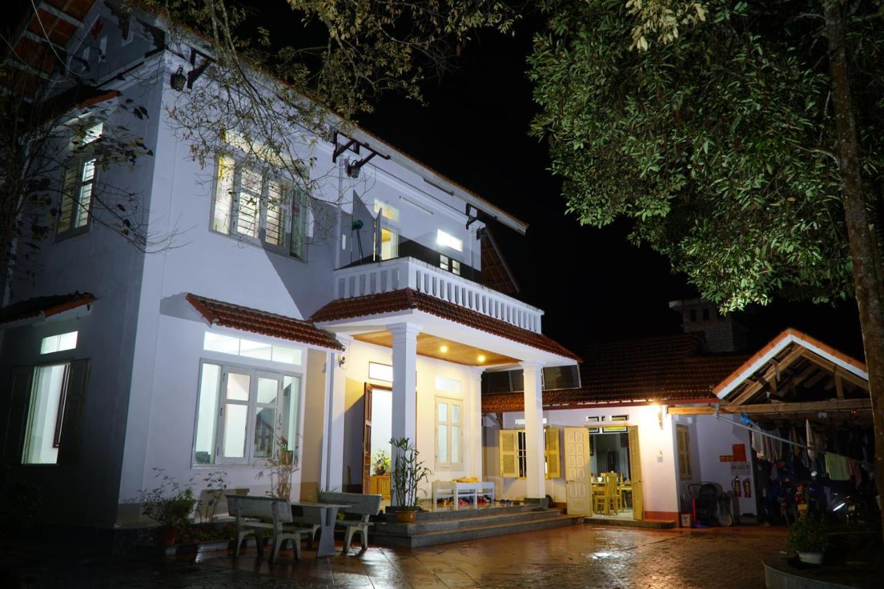 Huy Trung Homestay Bac Ha  Exteriör bild